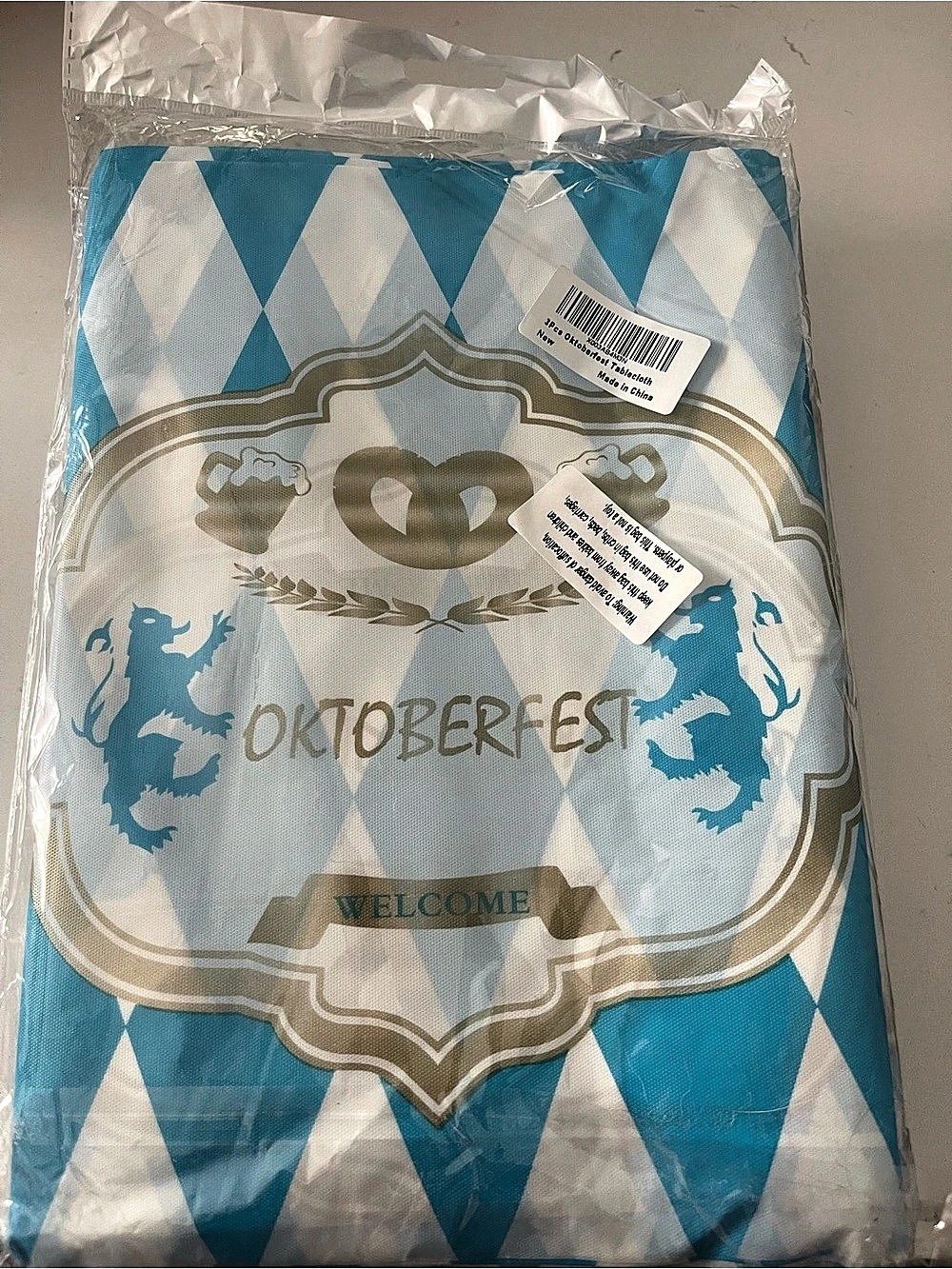 Oktoberfest Blue & White table covers
